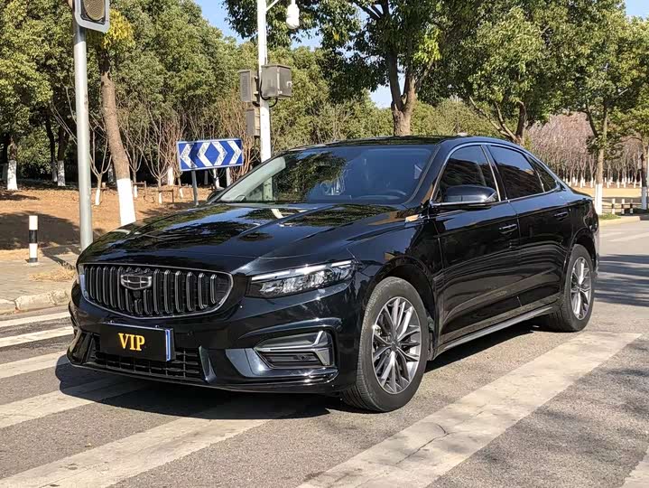 Фото 1 - Geely Preface