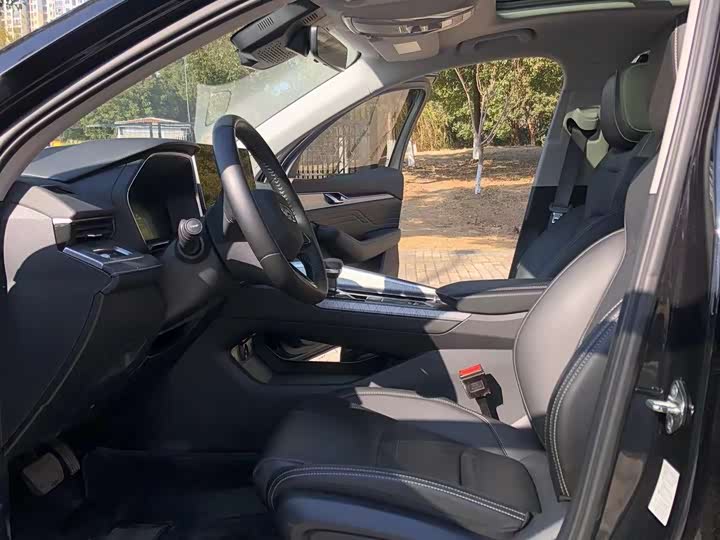 Фото 7 - Geely Preface