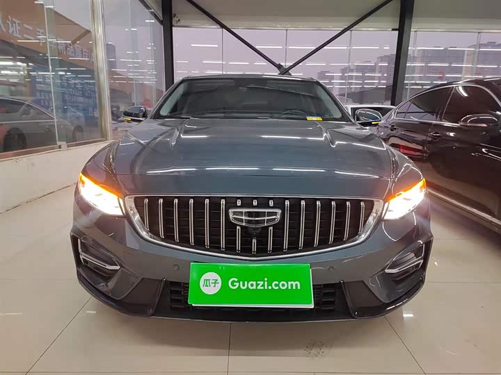 Фото 3 - Geely Preface