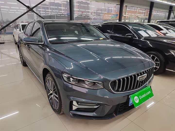 Фото 4 - Geely Preface