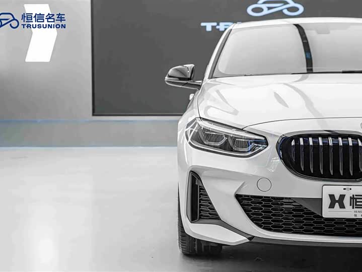 Фото 8 - BMW 1 Series