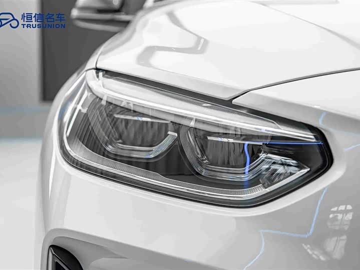 Фото 9 - BMW 1 Series