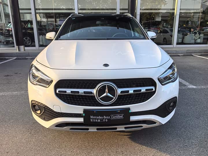 Фото 2 - Mercedes-Benz GLA-Class