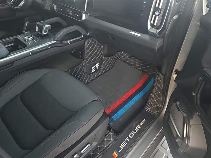 Фото 8 - Jetour T2