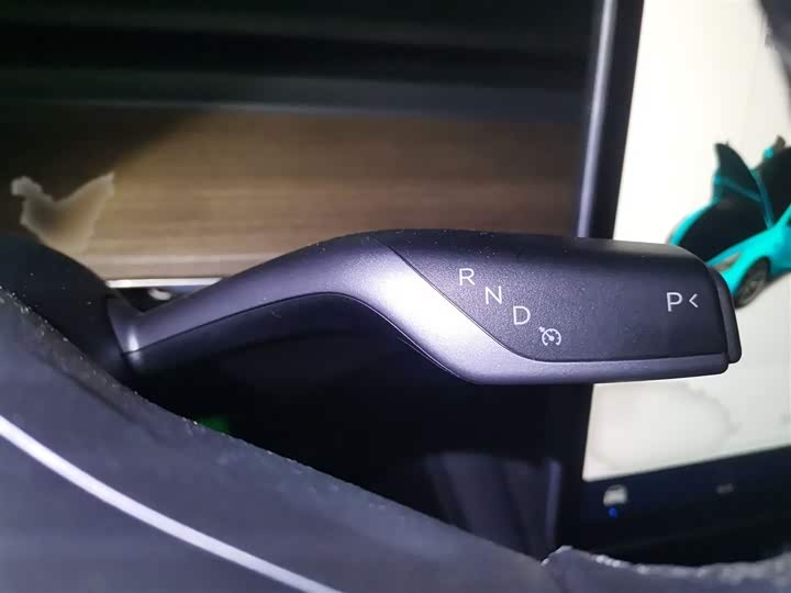 Фото 7 - Tesla Model 3