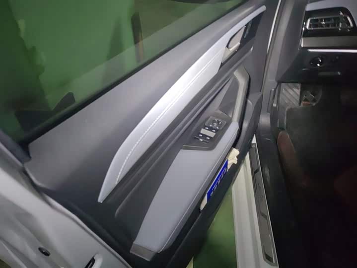 Фото 7 - Volkswagen Lavida