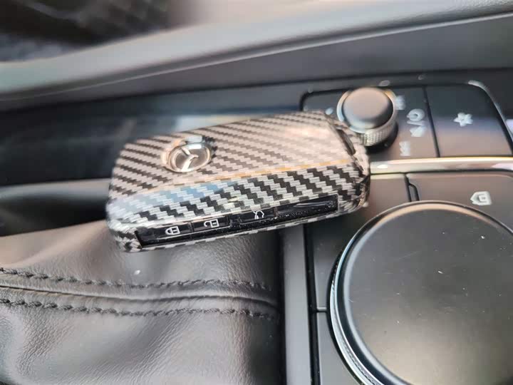 Фото 9 - Mazda 3 (Axela)