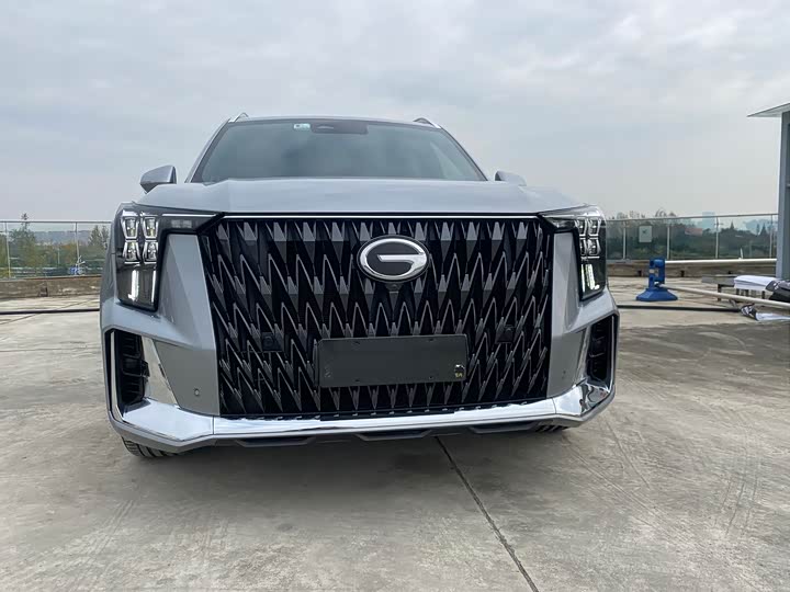 Фото 2 - GAC Trumpchi GS8