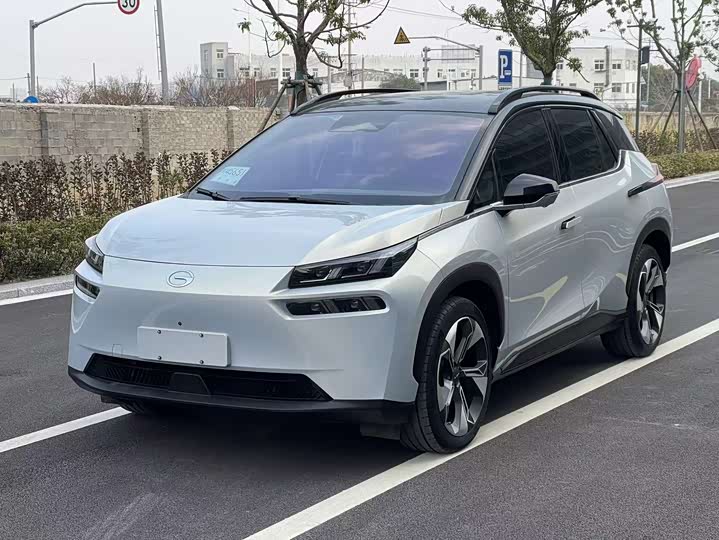 Фото 1 - GAC Aion V