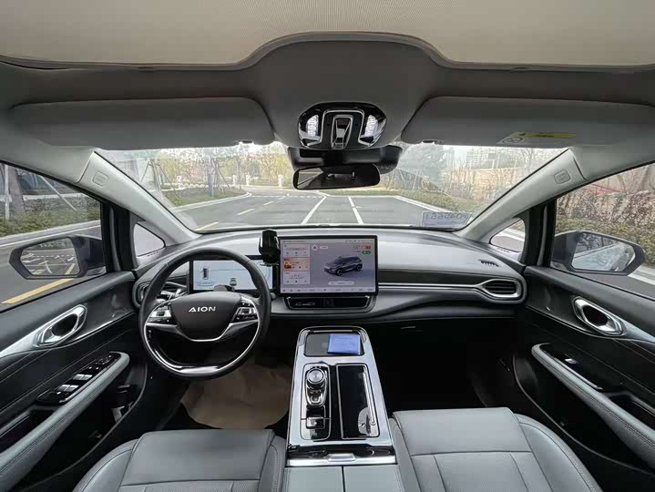 Фото 9 - GAC Aion V