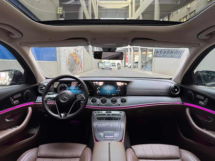 Фото 9 - Mercedes-Benz E-Class