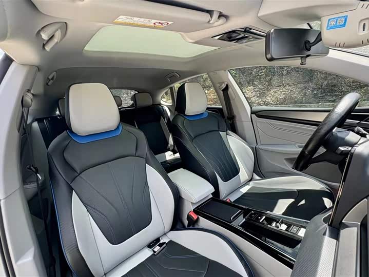 Фото 8 - Volkswagen Lamando L