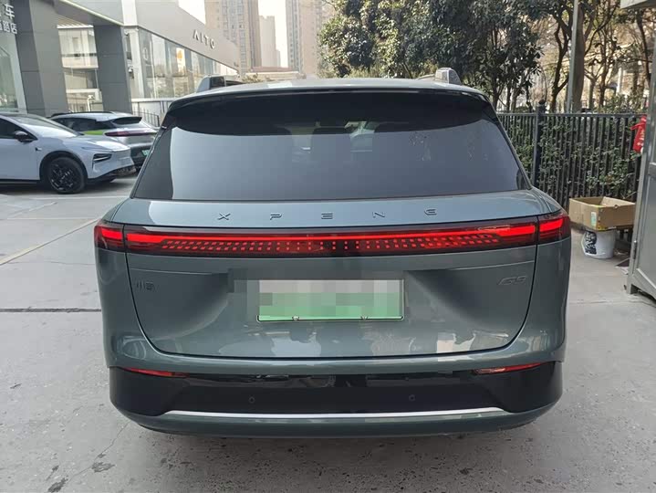 Фото 3 - XPeng G9