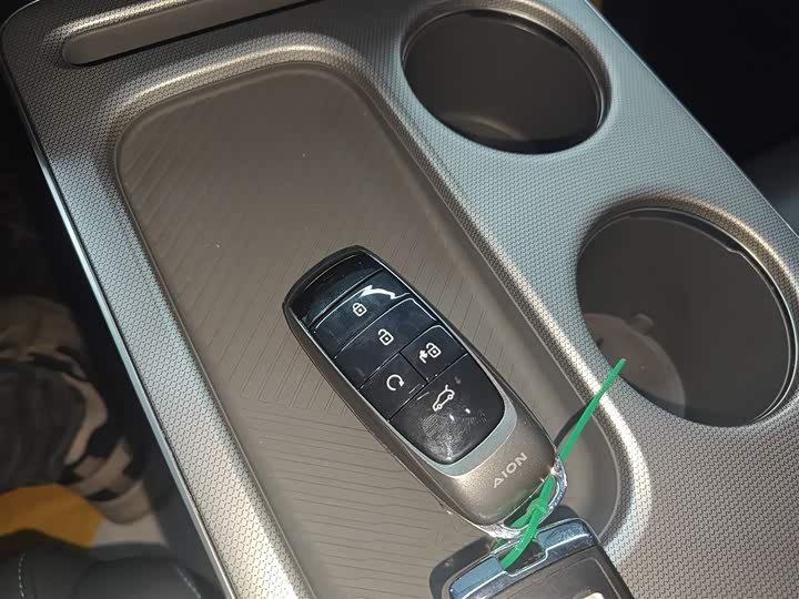 Фото 9 - GAC Aion Y