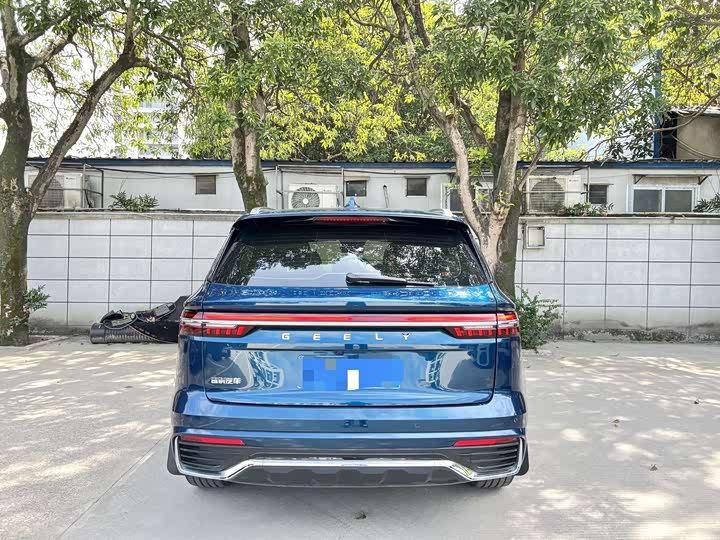 Фото 4 - Geely Monjaro