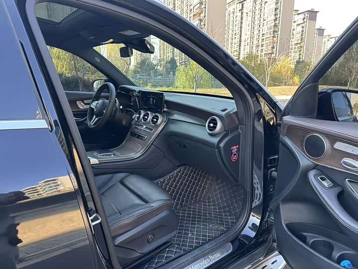 Фото 8 - Mercedes-Benz GLC-Class