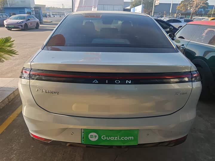 Фото 6 - GAC Aion S Max