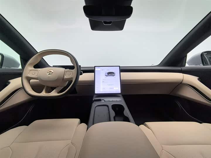 Фото 5 - Nio ET5T