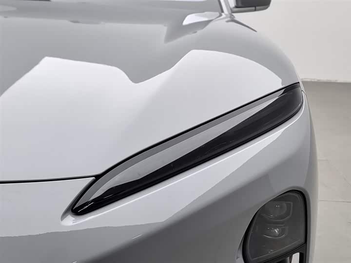 Фото 7 - Nio ET5T