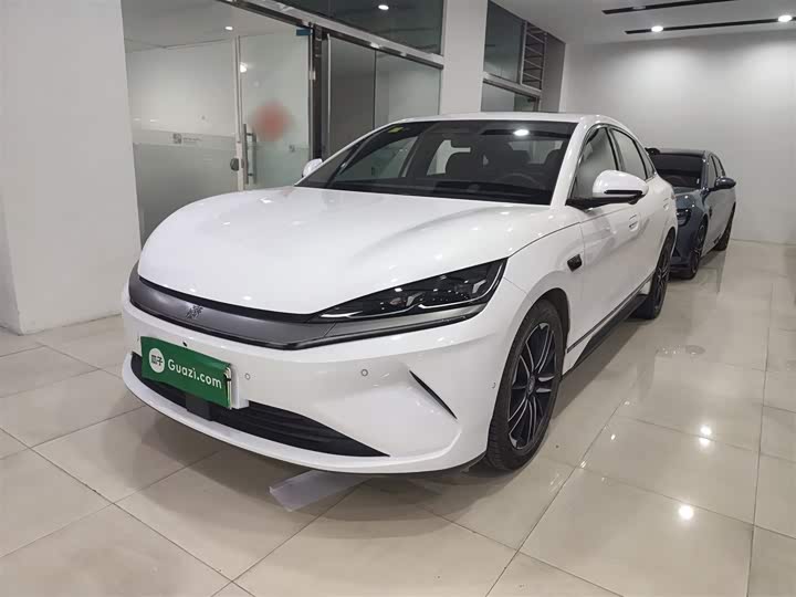 Фото 1 - BYD Qin L