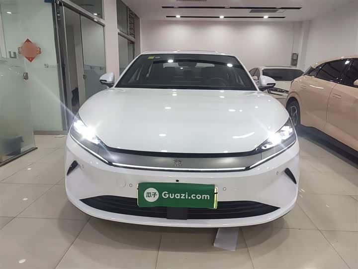 Фото 3 - BYD Qin L