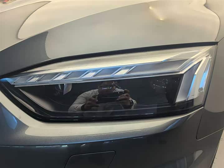 Фото 5 - Audi A5