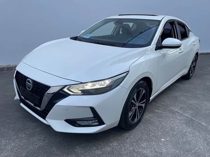 Фото 1 - Nissan Sylphy