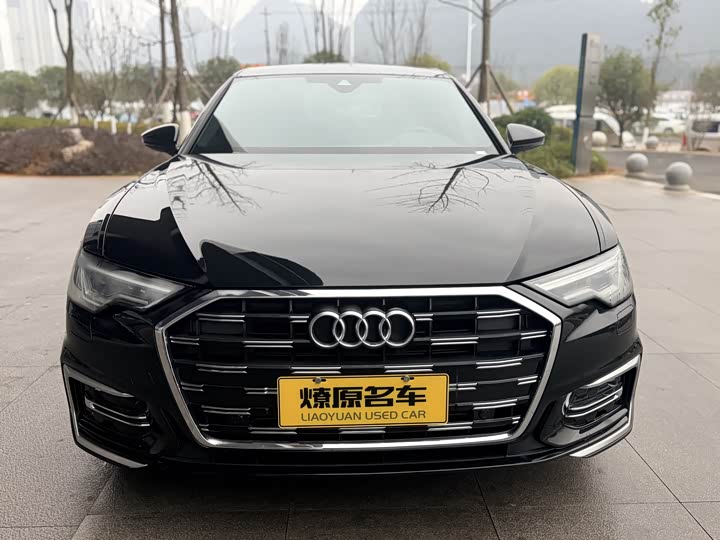 Фото 2 - Audi A6L