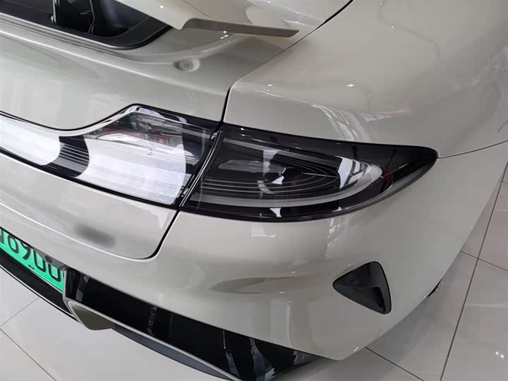 Фото 8 - Xiaomi SU7