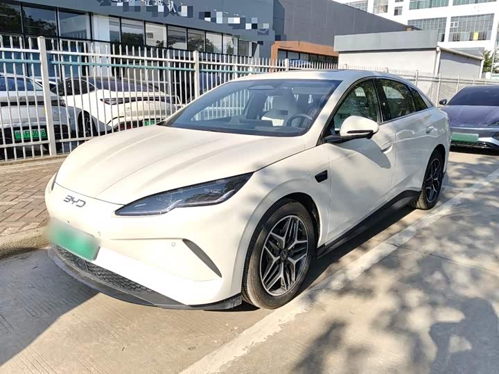 Фото 2 - BYD Seal 06 Hybrid/EV