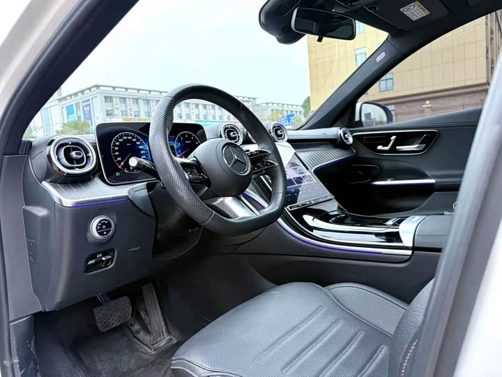 Фото 4 - Mercedes-Benz C-Class