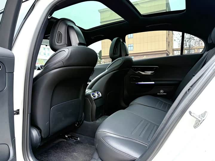 Фото 5 - Mercedes-Benz C-Class