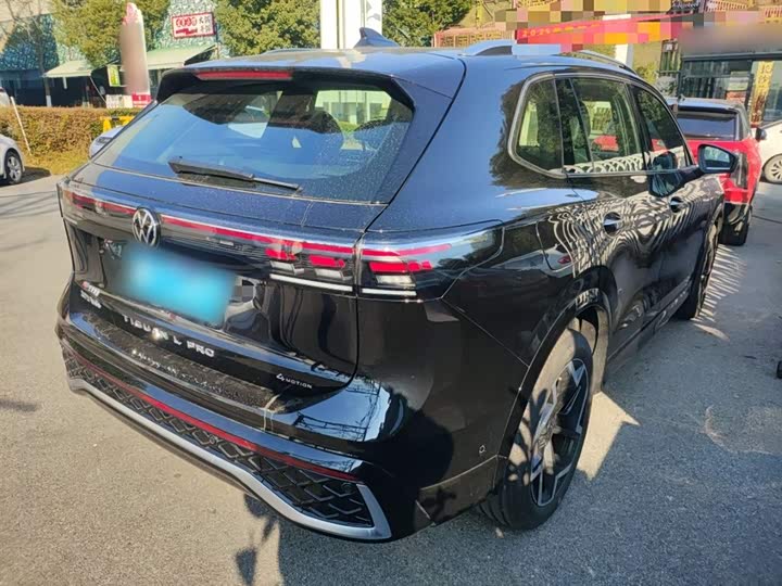 Фото 7 - Volkswagen Tiguan L Pro