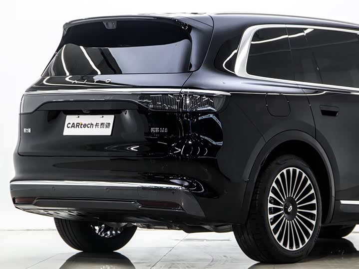 Фото 8 - Aito M8