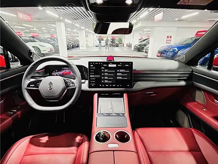 Фото 9 - Aito M5