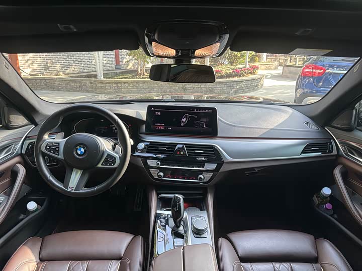 Фото 4 - BMW 5 Series