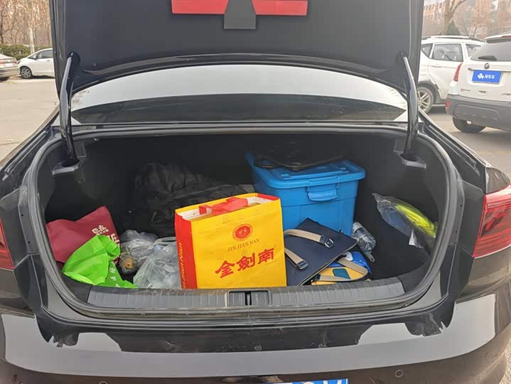 Фото 4 - Volkswagen Magotan