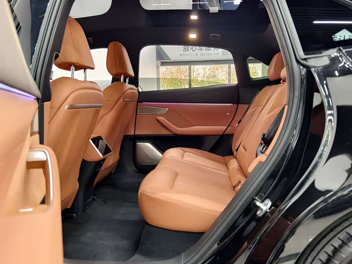 Фото 8 - Nio Onvo L60