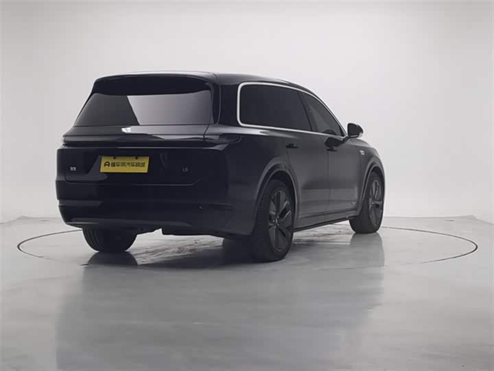 Фото 8 - LiXiang L9