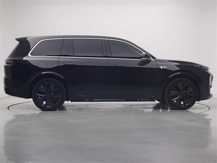 Фото 9 - LiXiang L9