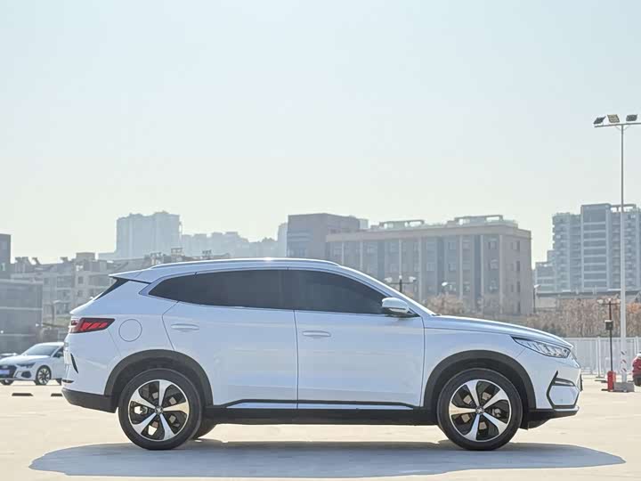 Фото 7 - BYD Song Plus Hybrid/EV