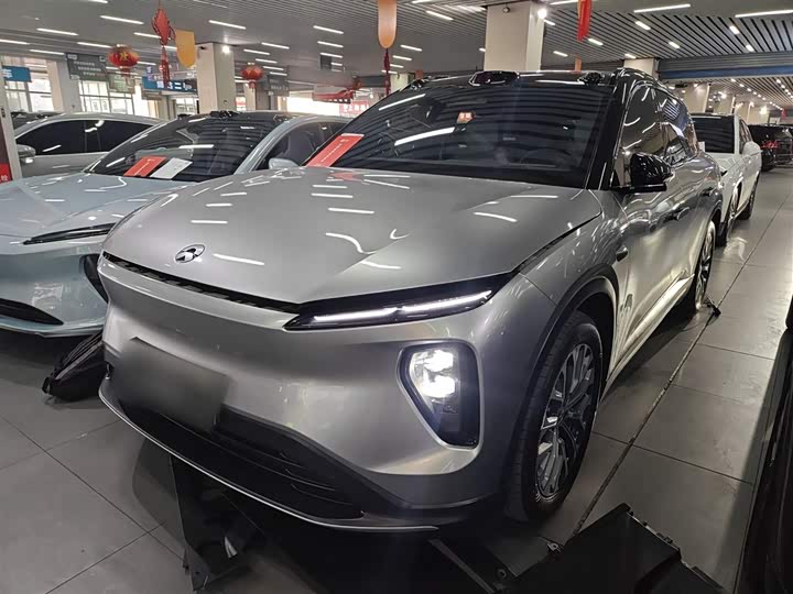 Фото 1 - Nio ES6