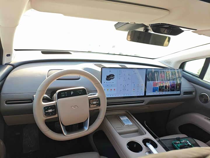 Фото 4 - LiXiang i8