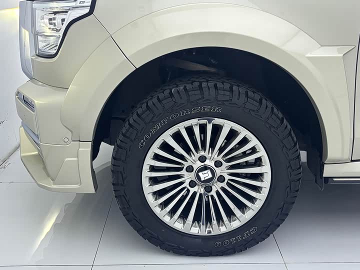 Фото 9 - Tank 500