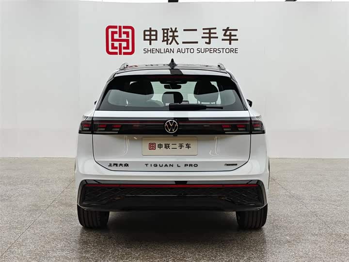 Фото 3 - Volkswagen Tiguan L Pro