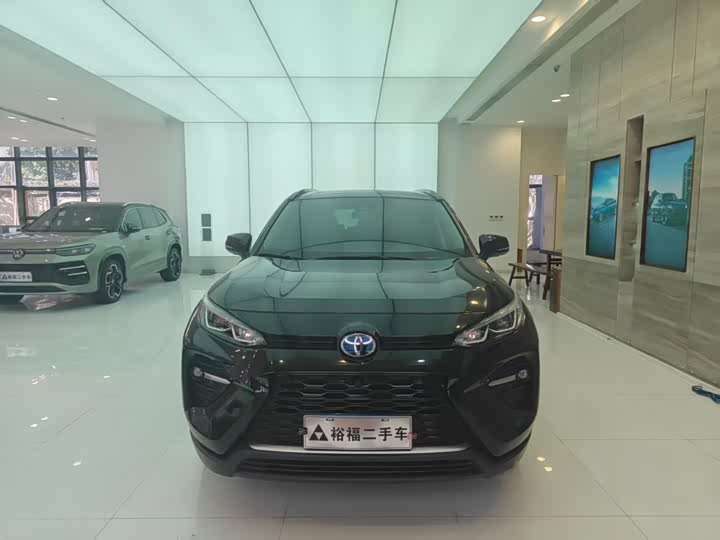 Фото 2 - Toyota Wildlander