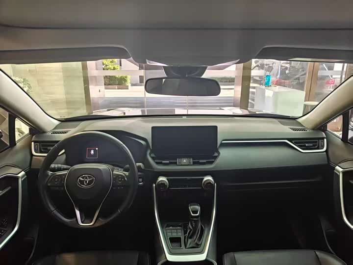 Фото 7 - Toyota Wildlander