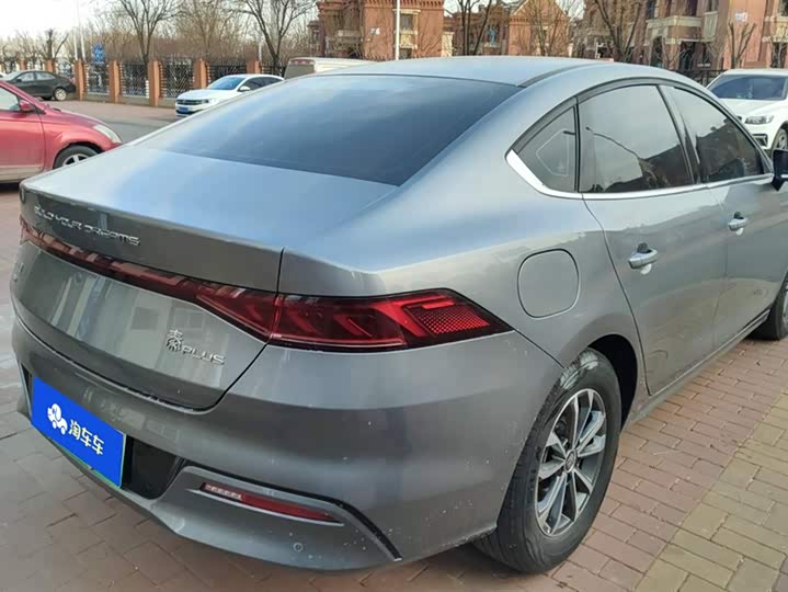 Фото 3 - BYD Qin Plus