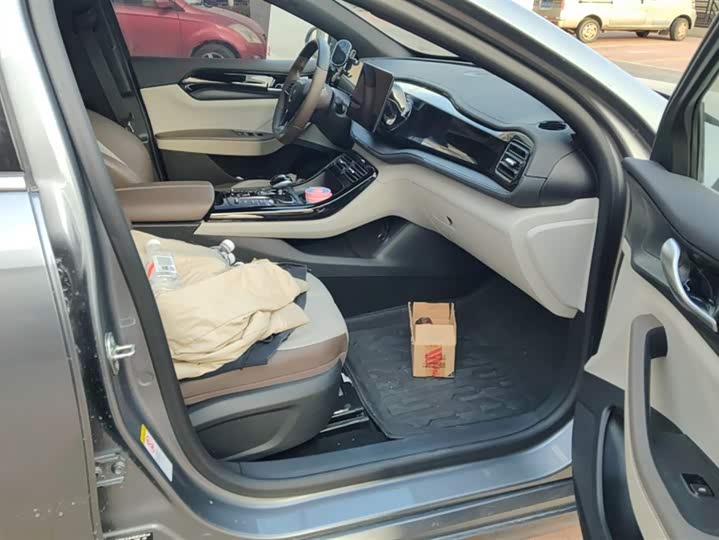 Фото 8 - BYD Qin Plus