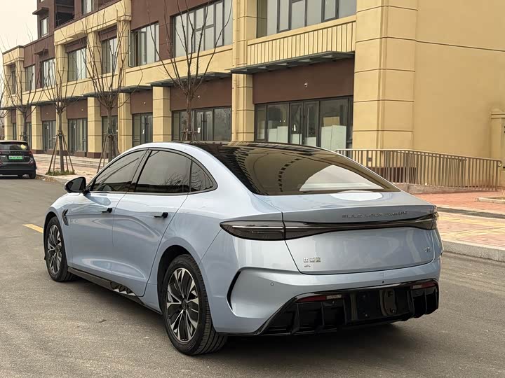 Фото 7 - BYD Seal